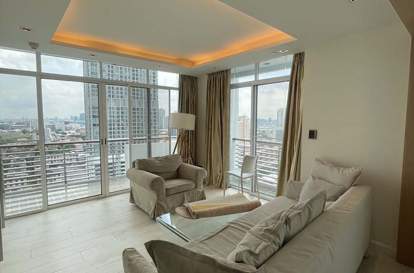 Condominium in Phaholyothin 